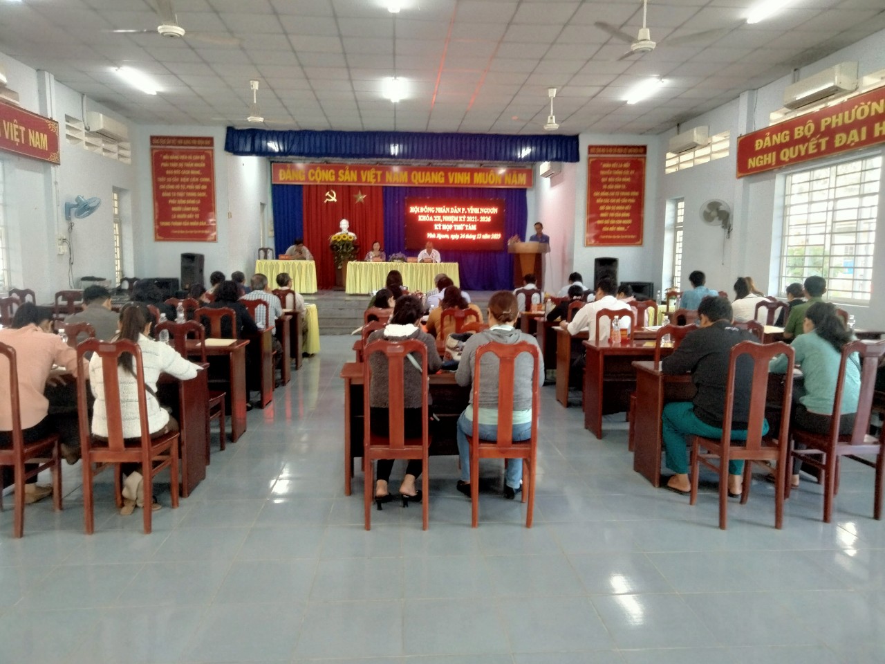 HĐND phường Vĩnh Nguơn tổ chức kỳ họp thứ 8 , khoá XII, nhiệm kỳ 2021-2026